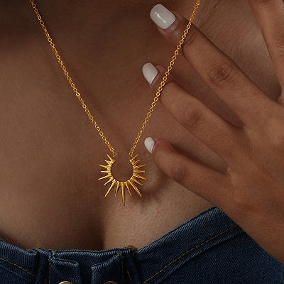 Unlock Sunshine Power! Your Sunflower Statement Necklace